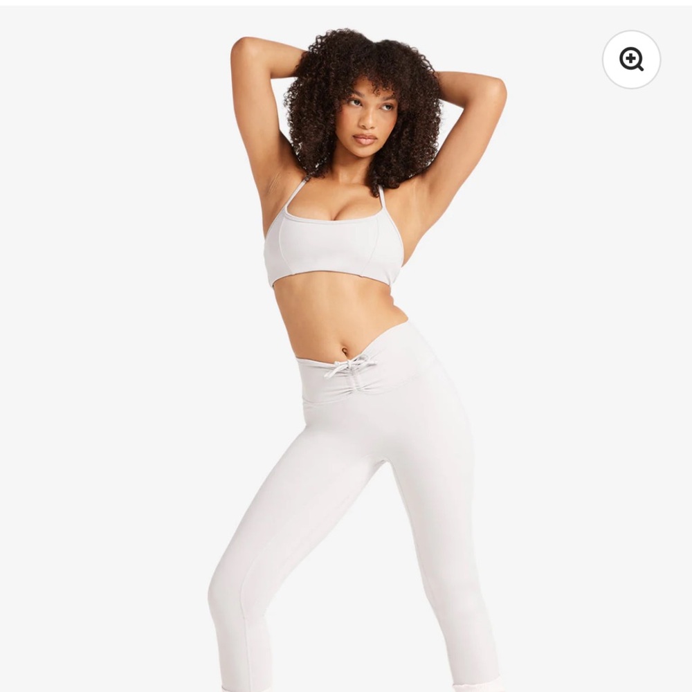 Csb halter bra and scrunch legging gray